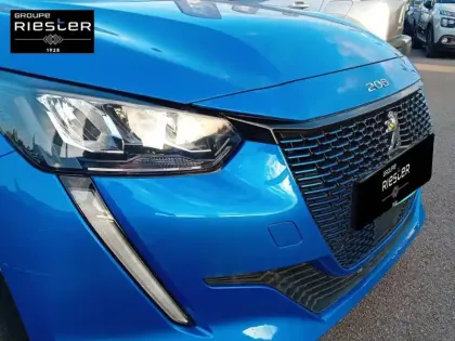 Photo 15 Peugeot 208  Electrique 50 kWh 136ch
