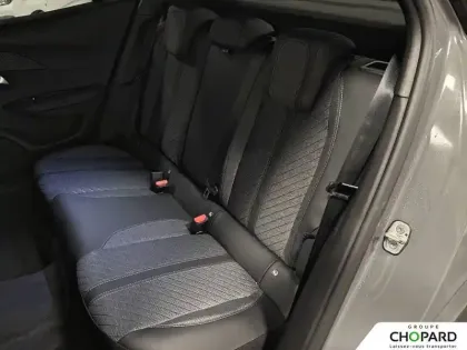 Photo 61 Peugeot 2008  Hybrid 145 e-DCS6