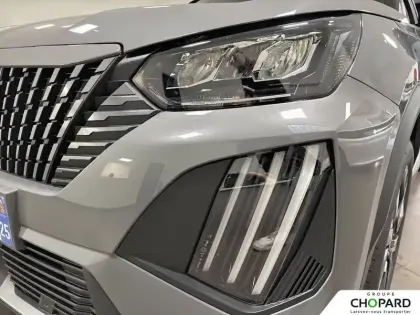 Photo 33 Peugeot 2008  Hybrid 145 e-DCS6