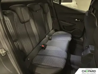 Photo 39 Peugeot 2008  Hybrid 145 e-DCS6