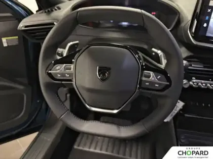 Photo 13 Peugeot 2008  Hybrid 145 e-DCS6