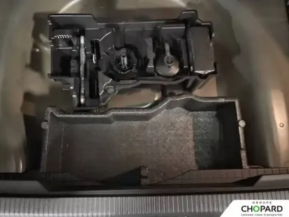 Photo 23 Peugeot 2008  Hybrid 145 e-DCS6