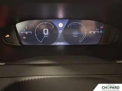 Photo 64 Peugeot 2008  Hybrid 145 e-DCS6