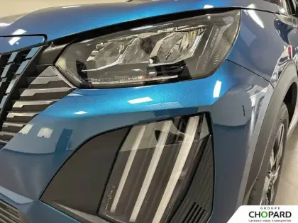 Photo 33 Peugeot 2008  Hybrid 145 e-DCS6