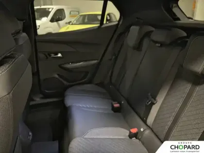 Photo 44 Peugeot 2008  Hybrid 145 e-DCS6