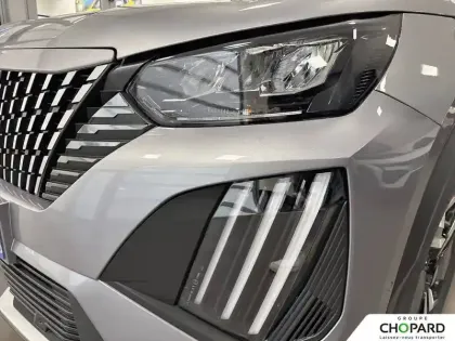 Photo 9 Peugeot 2008  Hybrid 110 e-DCS6