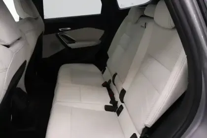 Photo 9 BMW X1 i eDrive20 204ch BVA