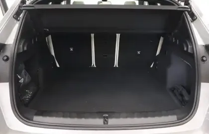 Photo 37 BMW X1 i eDrive20 204ch BVA