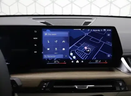 Photo 8 BMW X1 i eDrive20 204ch BVA