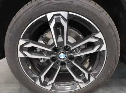 Photo 31 BMW X1 i eDrive20 204ch BVA