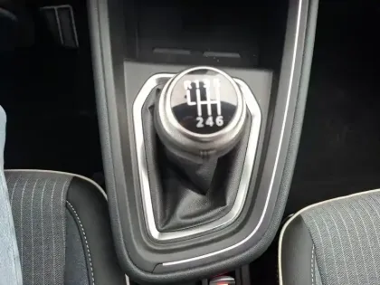 Photo 40 Renault Clio  Eco-G 100 ch GSR2