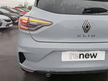 Photo 18 Renault Clio  Eco-G 100 ch GSR2