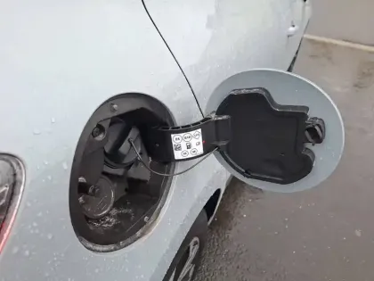 Photo 17 Renault Clio  Eco-G 100 ch GSR2