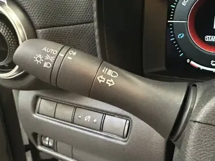 Photo 84 Nissan Juke  HYBRID 143