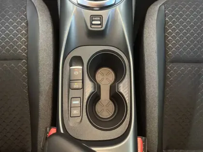 Photo 92 Nissan Juke  HYBRID 143