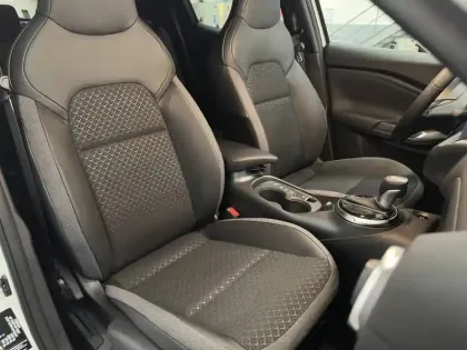 Photo 44 Nissan Juke  HYBRID 143