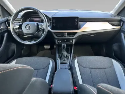 Photo 14 Skoda Kamiq  1.0 TSI Evo 110 ch DSG7