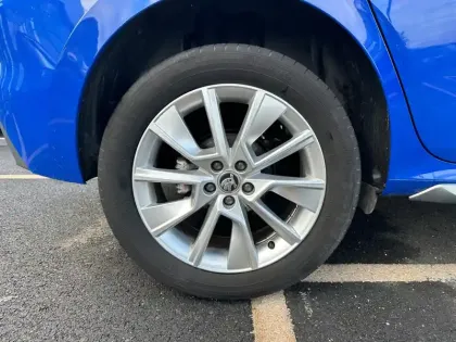 Photo 16 Skoda Kamiq  1.0 TSI Evo 110 ch DSG7