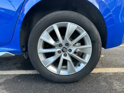 Photo 17 Skoda Kamiq  1.0 TSI Evo 110 ch DSG7