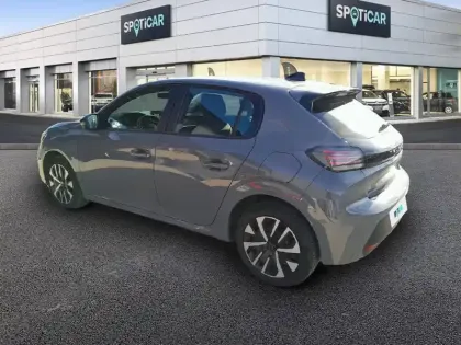 Photo 40 Peugeot 208  PureTech 100 S&S BVM6