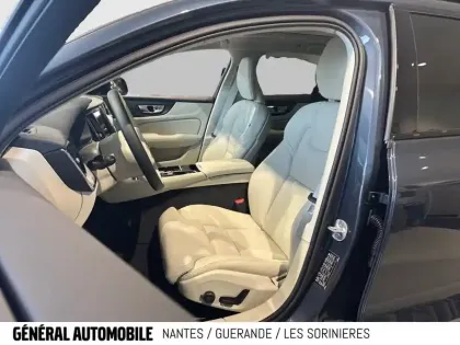 Photo 4 Volvo V60  T6 AWD Hybride Rechargeable 253 ch + 145 ch Geartronic 8