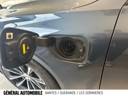 Photo 7 Volvo V60  T6 AWD Hybride Rechargeable 253 ch + 145 ch Geartronic 8