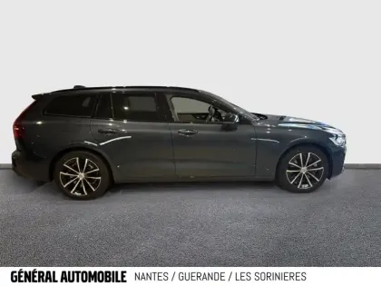 Photo 1 Volvo V60  T6 AWD Hybride Rechargeable 253 ch + 145 ch Geartronic 8