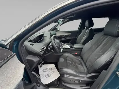 Photo 8 Peugeot 3008  Puretech 130ch S&S EAT8