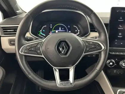 Photo 14 Renault Clio  E-Tech 140