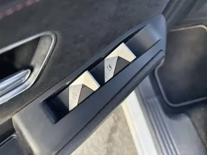 Photo 32 DS Ds 7 DS7 Crossback Hybride E-Tense 225 EAT8