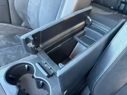 Photo 27 DS Ds 7 DS7 Crossback Hybride E-Tense 225 EAT8