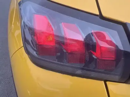 Photo 16 Peugeot 208  Electrique 50 kWh 136ch