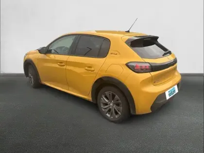 Photo 6 Peugeot 208  Electrique 50 kWh 136ch