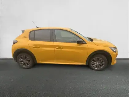 Photo 3 Peugeot 208  Electrique 50 kWh 136ch