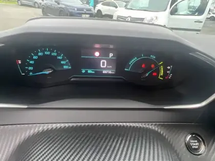 Photo 9 Peugeot 208  Electrique 50 kWh 136ch