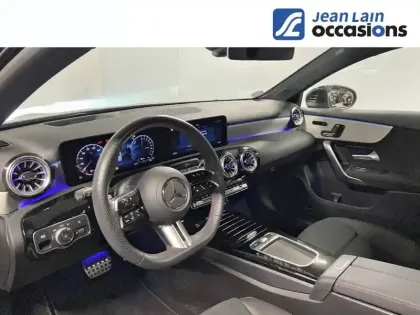 Photo 10 Mercedes Classe A  250 e 8G-DCT