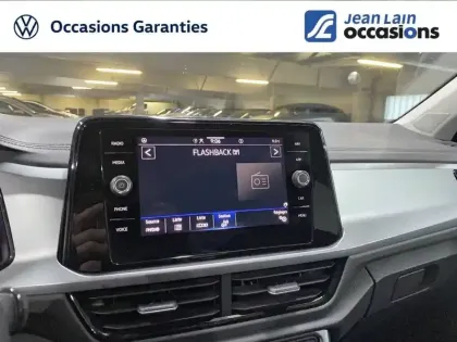 Photo 34 Volkswagen T-roc  1.0 TSI 116 Start/Stop BVM6