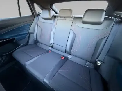 Photo 13 Volkswagen Id.5  299 ch GTX