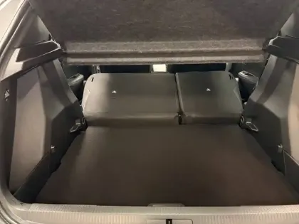 Photo 35 Peugeot 2008  PureTech 130 S&S EAT8