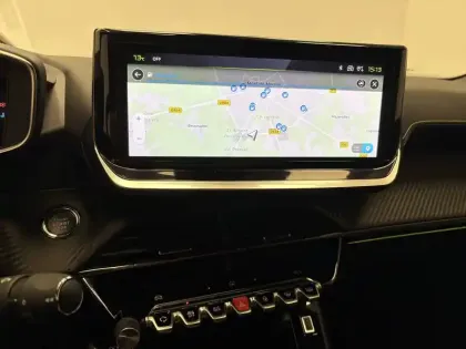 Photo 23 Peugeot 2008  PureTech 130 S&S EAT8