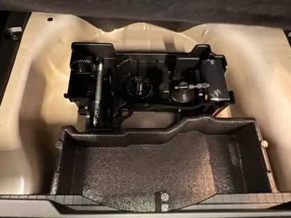 Photo 31 Peugeot 2008  PureTech 130 S&S EAT8