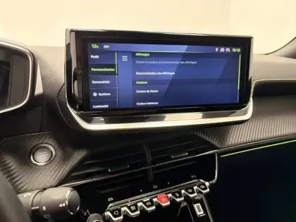 Photo 26 Peugeot 2008  PureTech 130 S&S EAT8