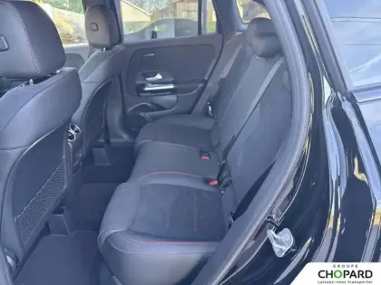 Photo 17 Mercedes GLA  200 d 8G-DCT