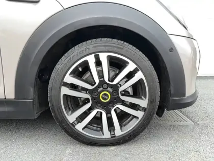 Photo 18 Mini Mini Hatch 3 Portes Cooper SE 184 ch