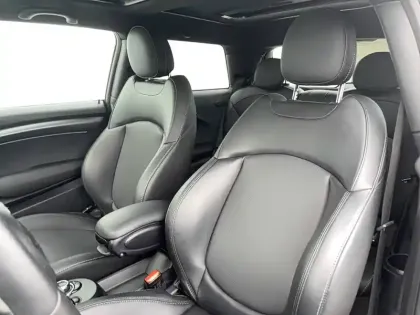 Photo 8 Mini Mini Hatch 3 Portes Cooper SE 184 ch