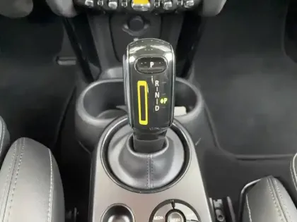 Photo 26 Mini Mini Hatch 3 Portes Cooper SE 184 ch