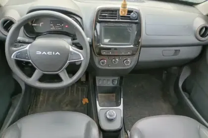 Photo 9 Dacia Spring 