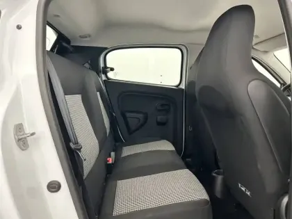 Photo 26 Renault Twingo  III Achat Intégral - 21