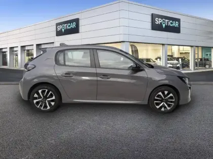 Photo 35 Peugeot 208  PureTech 100 S&S BVM6