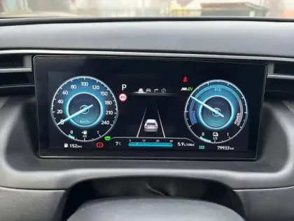 Photo 17 Hyundai Tucson  1.6 T-GDI 230 Hybrid BVA6